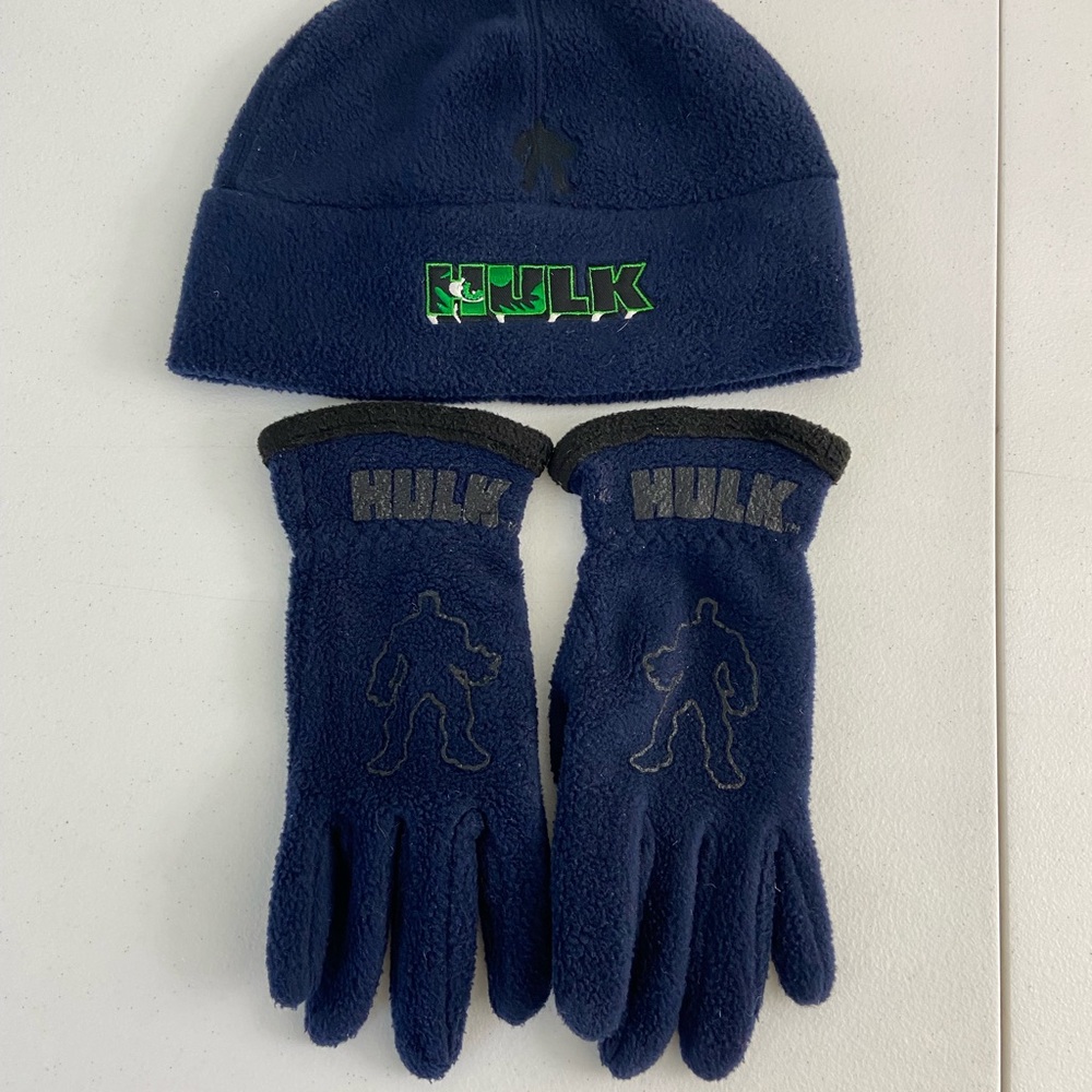 EUC Older youth navy blue fleece hat‎ glove HULK embroidered winter matching set